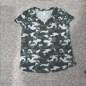 Camo v neck